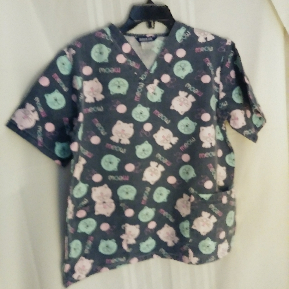Uniform City Scrub Shirt